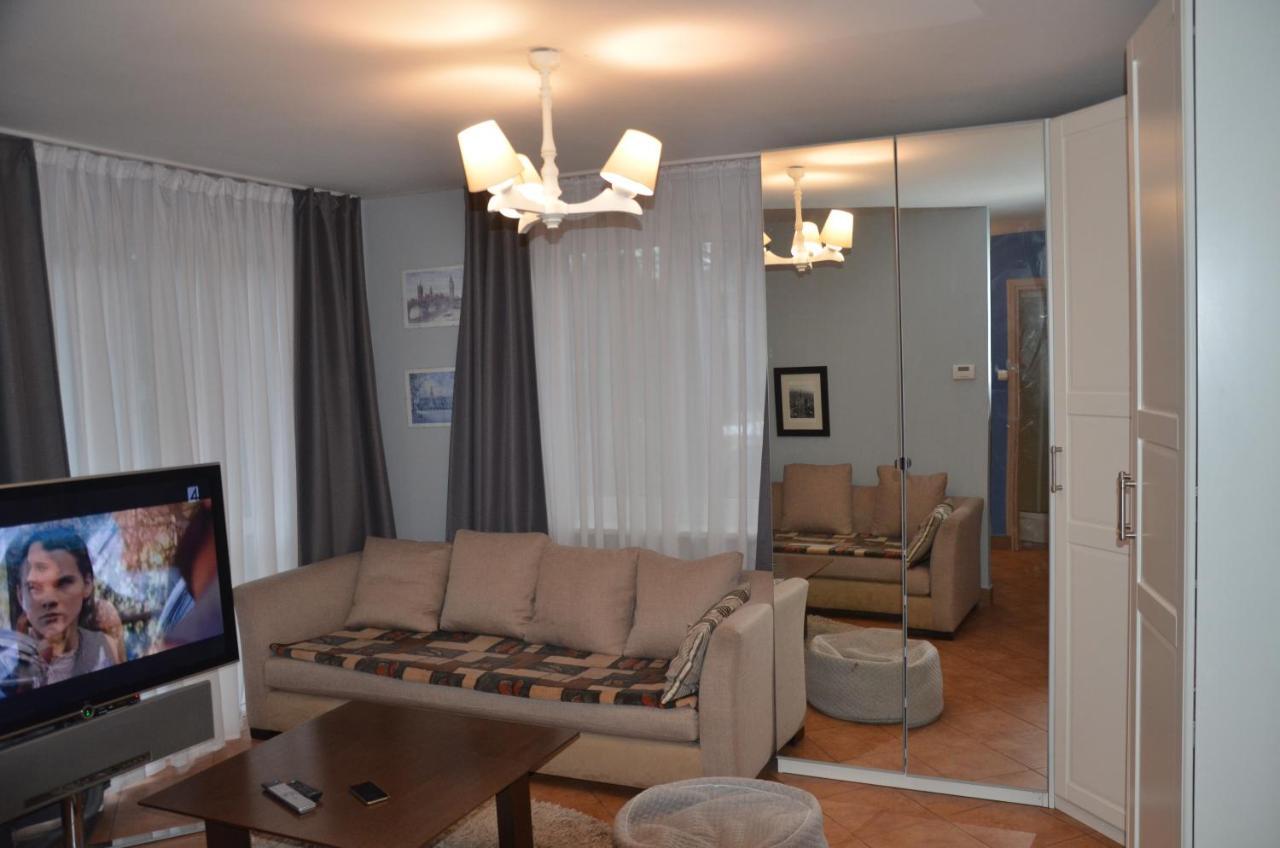 Marta Villa Okuninka Buitenkant foto